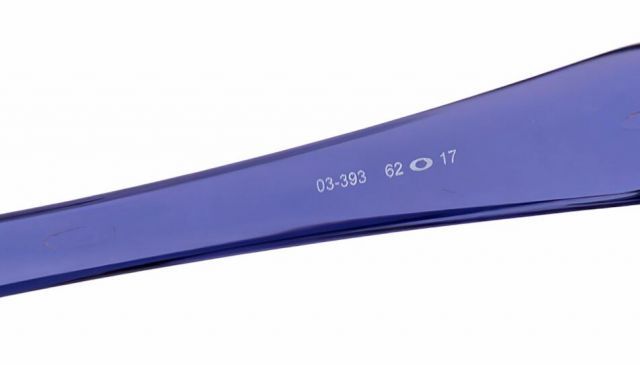 新品同様 オークリー サングラス エターナル 廃盤モデル クリスタルレ  