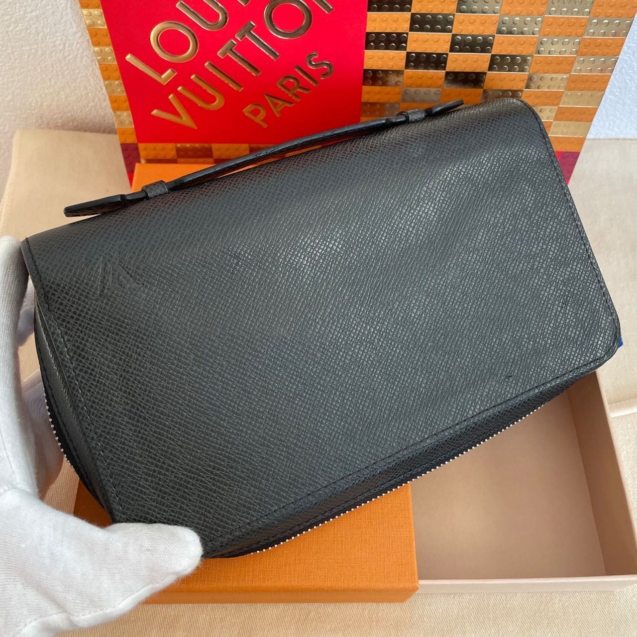【極美品】ルイヴィトン タイガ ジッピー XL アルドワーズ ブラック 長財布
