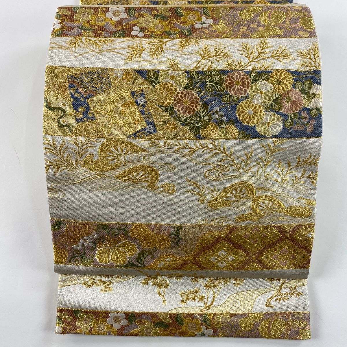 袋帯 美品 秀品 落款 今江嘉久 横段小花文 金糸 箔 クリーム 六