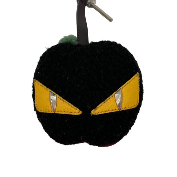 FENDI フェンディ　ズッカ　アップル　りんご　キーホルダー　チャーム FENDI フェンディ ズッカ アップル りんご キーホルダー