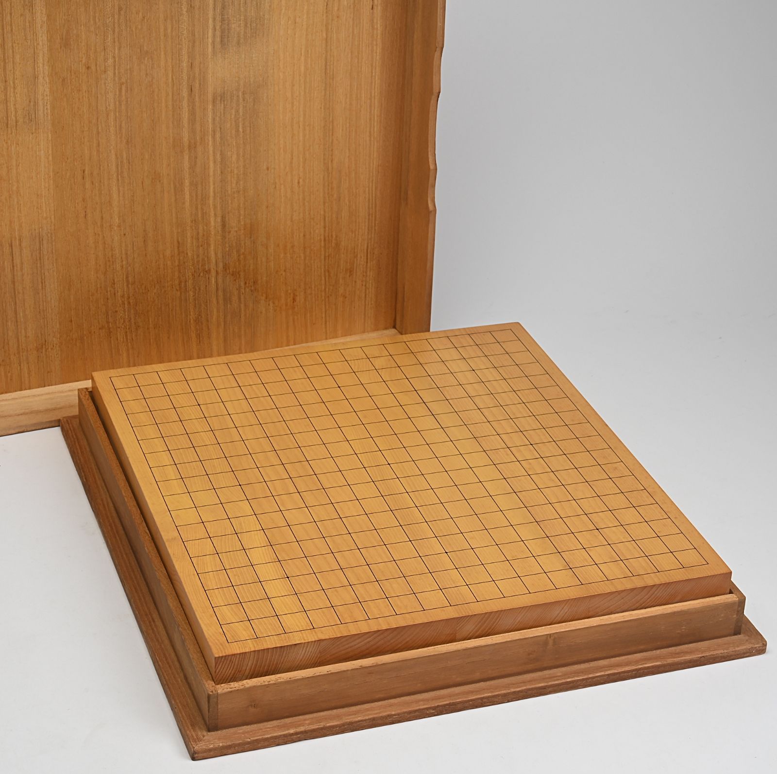 本榧卓上碁盤 1寸9分 厚さ約5.8㎝ ハギ盤