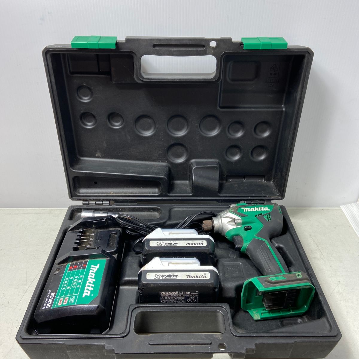 ΦΦMAKITA マキタ インパクトドライバ 18v MTD002DSAX グリーン