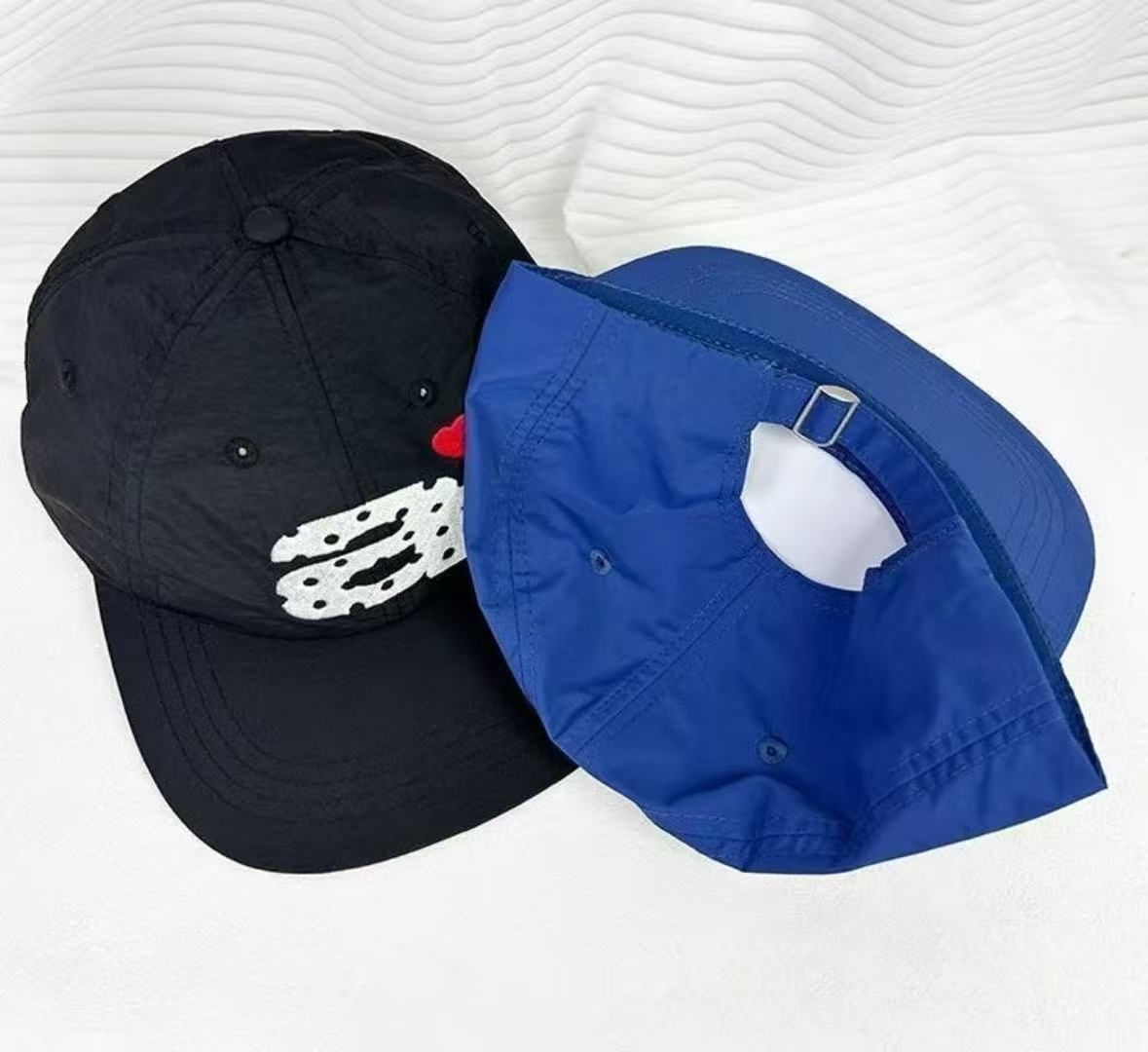 新品 AEAE ドット柄 A文字 ベースボールキャップ 男女兼用 3色
