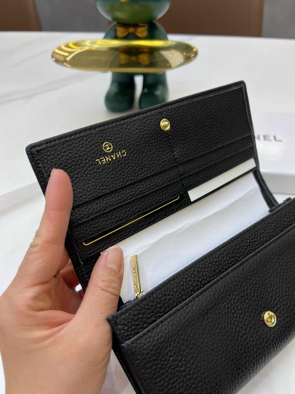本日限定　CHANEL 二つ折り財布 シャネル CHANEL CHANEL 二つ折り財布 AP3388 B10583 MATELASSE