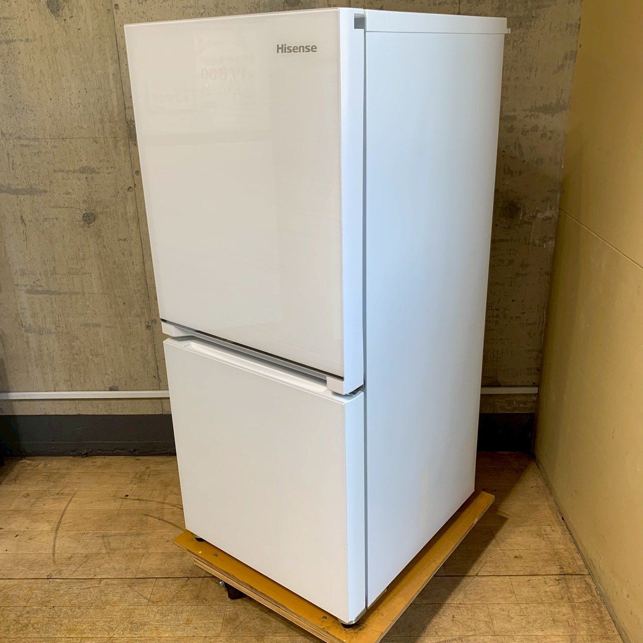 関東一円送料無料 ハイセンス Hisense 2ドア冷凍冷蔵庫 HR-G13B-W 134L 2021年製|D1198