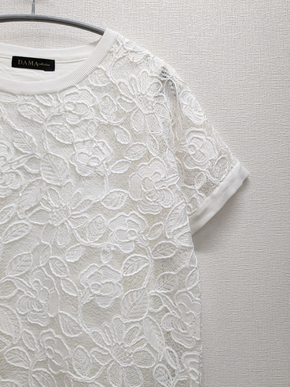 ダーマコレクション　3Dレース刺繍 フーデットブルゾン　ホワイト ダーマコレクション 3Dレース刺繍 フーデットブルゾン ホワイト
