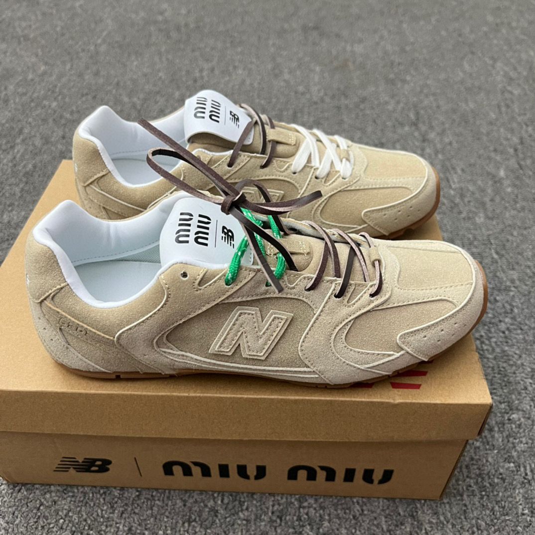 MiuMiu ミュウミュウx NewBalance スニーカー コラボ 37 - メルカリ