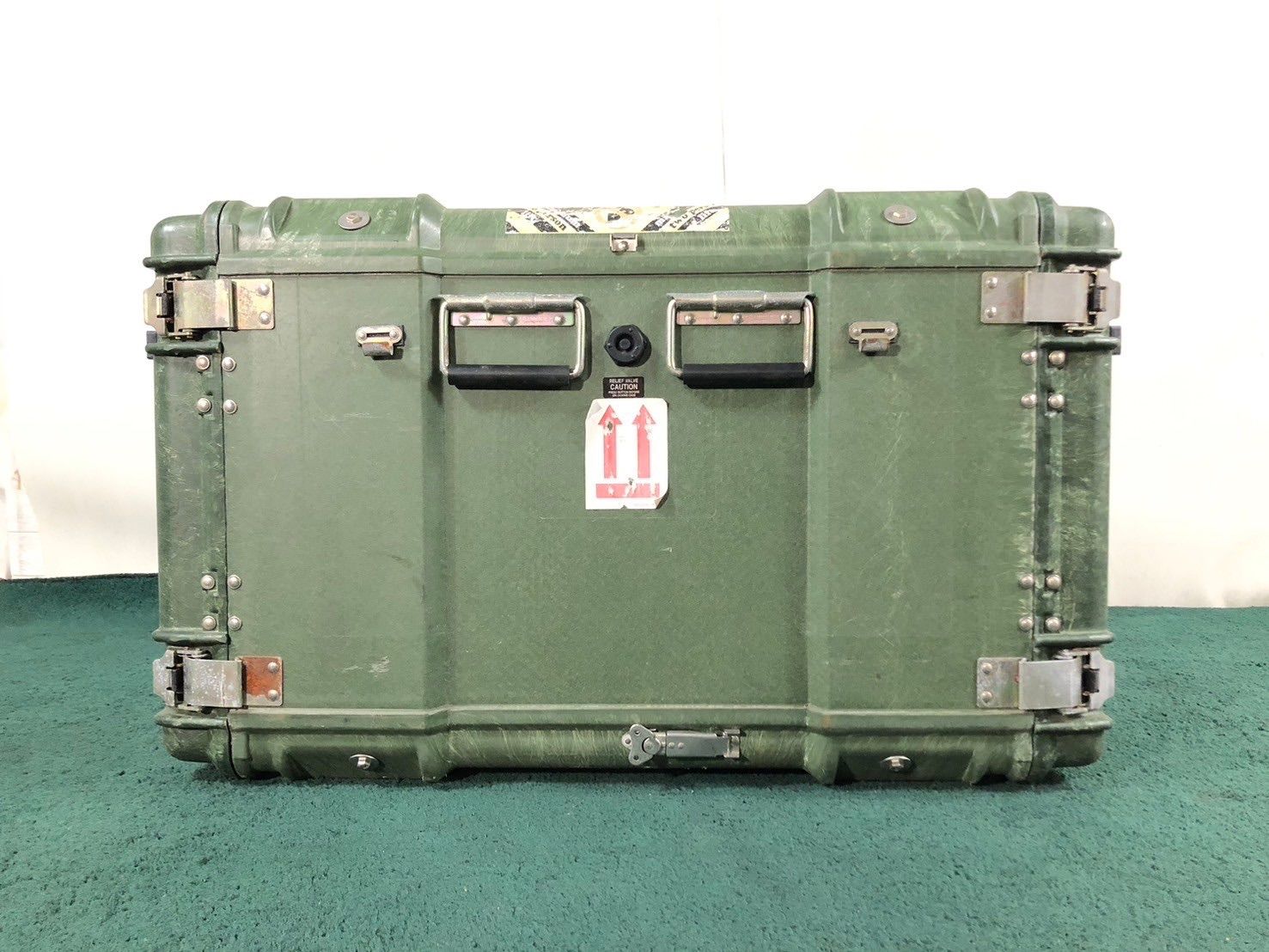 米軍放出品】ECS ハードケース フレーム付 ラックマウントケース 2面