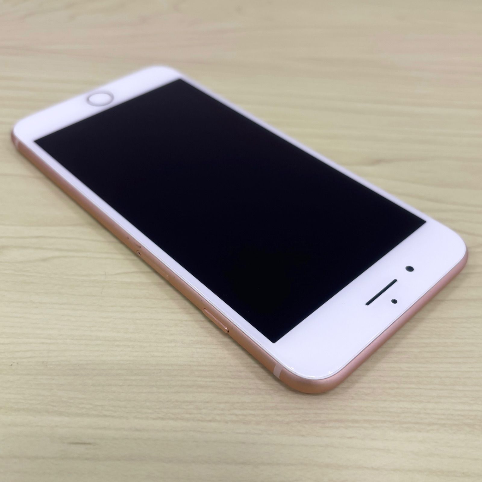 極美品】iPhone8Plus 64GB ゴールド SIMフリー 21153 - メルカリ