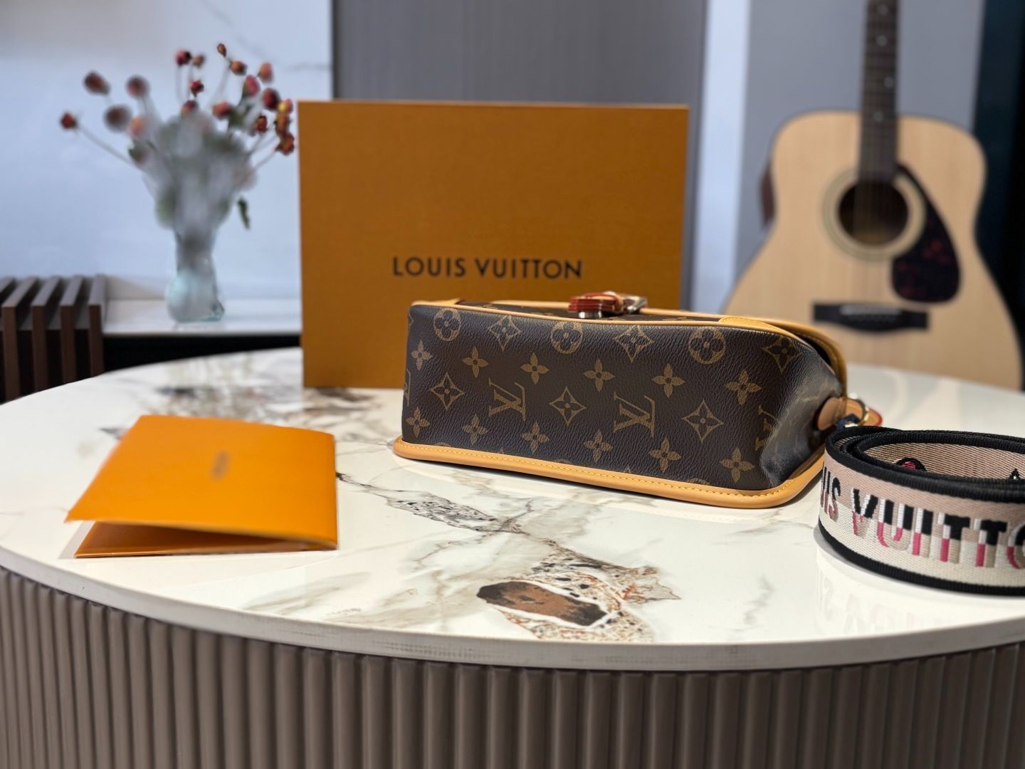 LOUIS VUITTON 収納ボックス付き LVトランク ファッション LOUIS VUITTON 収納ボックス付き