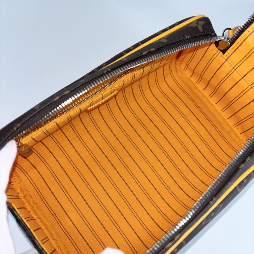 ルイヴィトン ハンドバッグ メンズ モノグラムマカサー ドップ・キット  