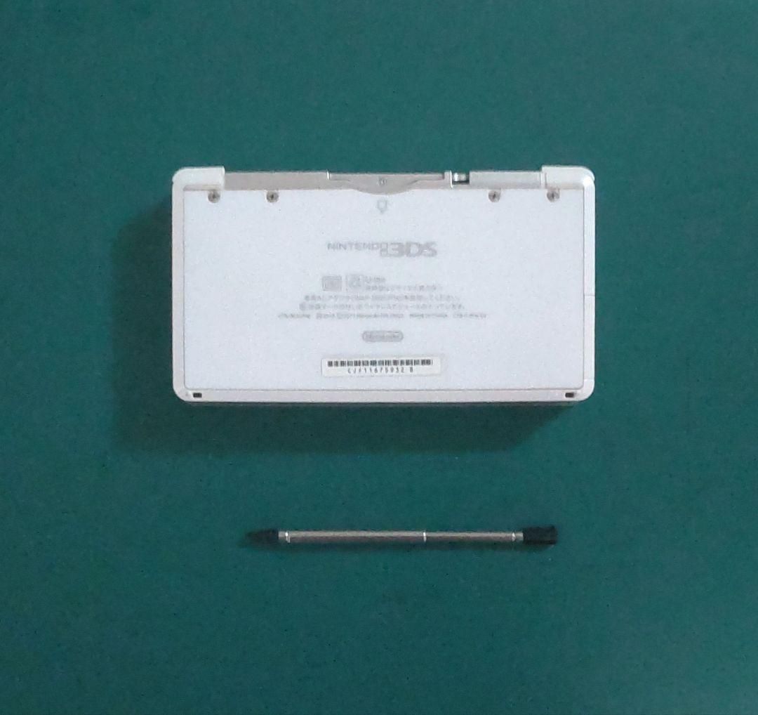ニンテンドー3DS - F80【中古・良品３DS】ニンテンドー3DS アイスホワイト外箱 付属品不足あり F80【中古・良品3DS】ニンテンドー3DS アイスホワイト外箱 付属