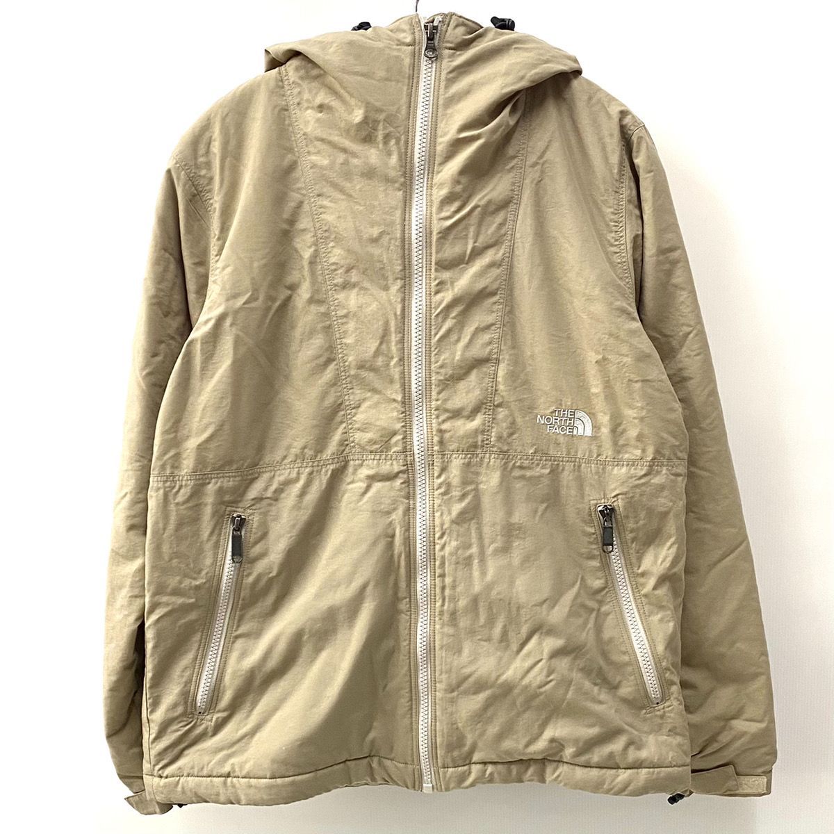 THE NORTH FACE　ノースフェイス　コンパクト　ノマドジャケット　マウンテンパーカー　ベージュ　Lサイズ 　NPW71300