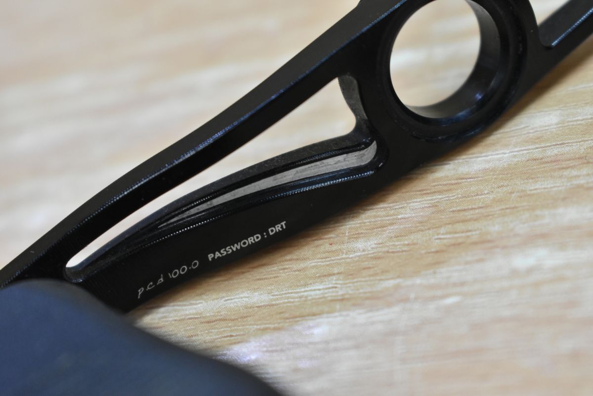 センターナット付き VARIAL