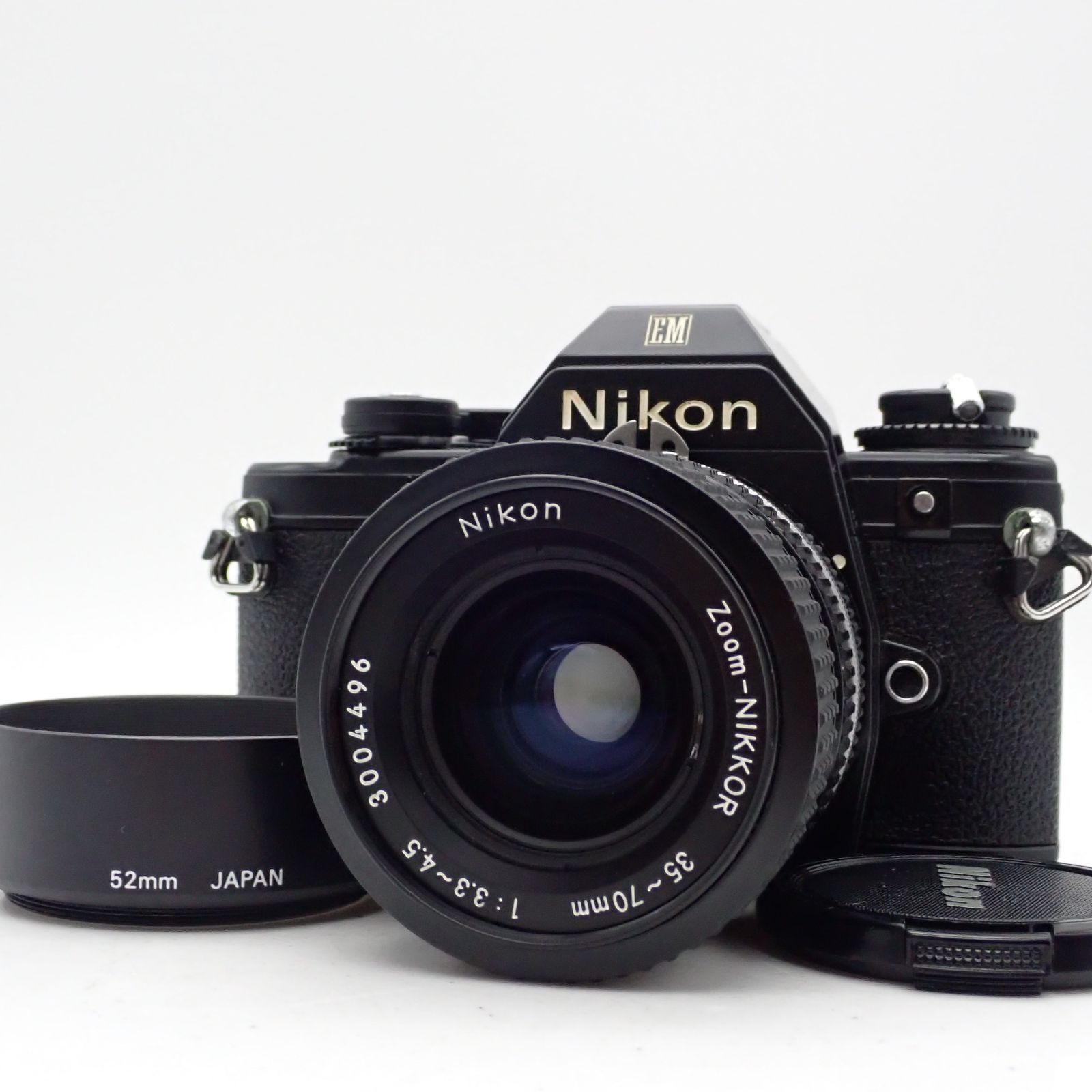 Nikon EM 一眼レフカメラ Nikkor 35-70mm MF Zoom-Nikkor 35-70mm lenses - Part I with link to