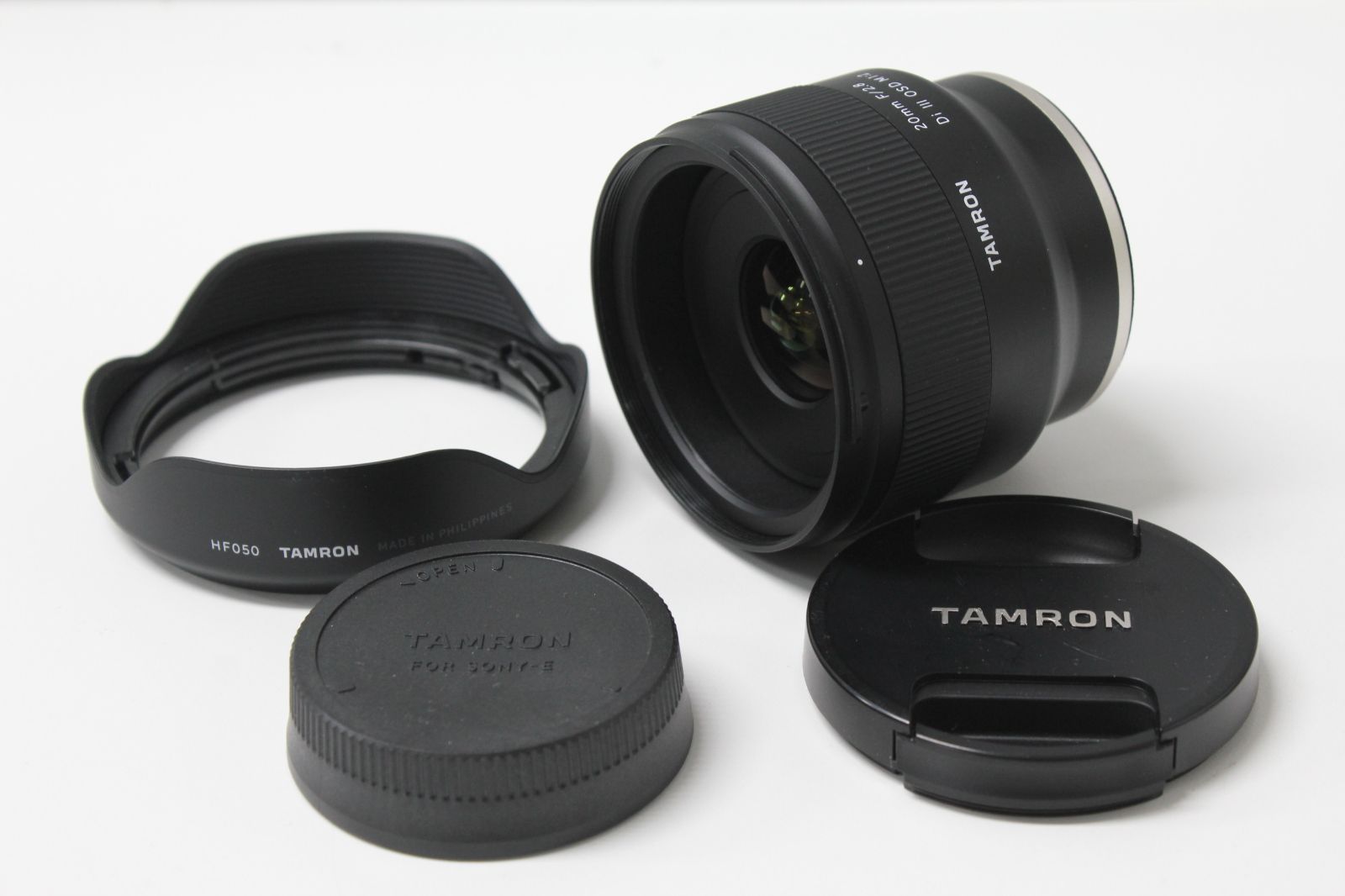 メルカリ最安値 タムロン20mm F2.8 SONY Eマウント TAMRON/20mm F2.8 Di III OSD M1:2/Sony Eマウント用/広角レンズ