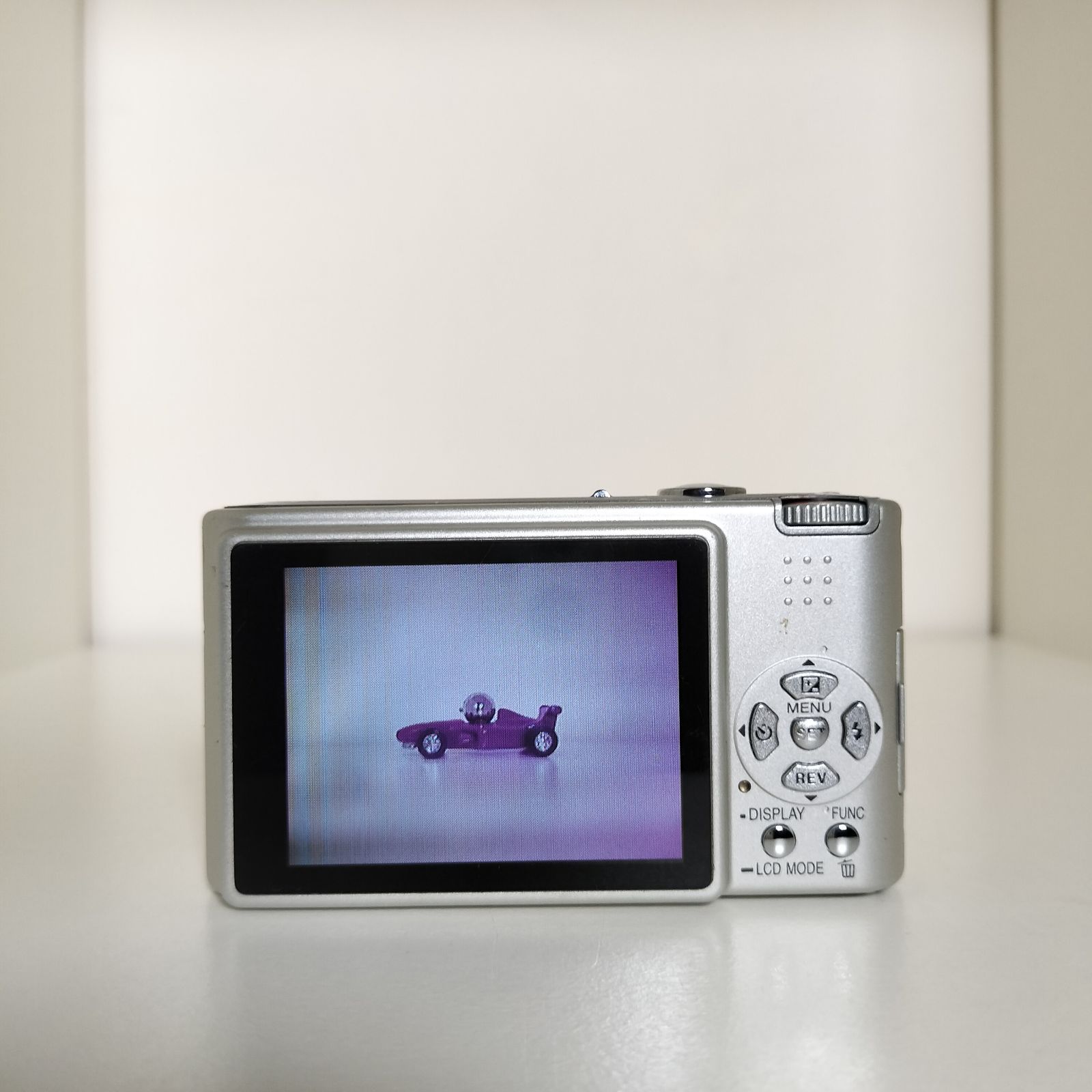 パナソニック デジタルカメラ LUMIX (ルミックス) DMC-FS1シルバー