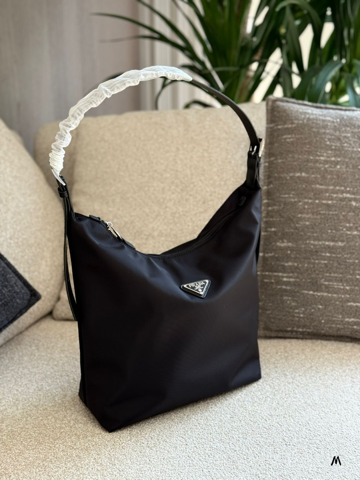 ヴィンテージ★PRADA★ナイロン アーケハンドバッグ 2a4b50f1541092a7c1dbd1f2fd1299