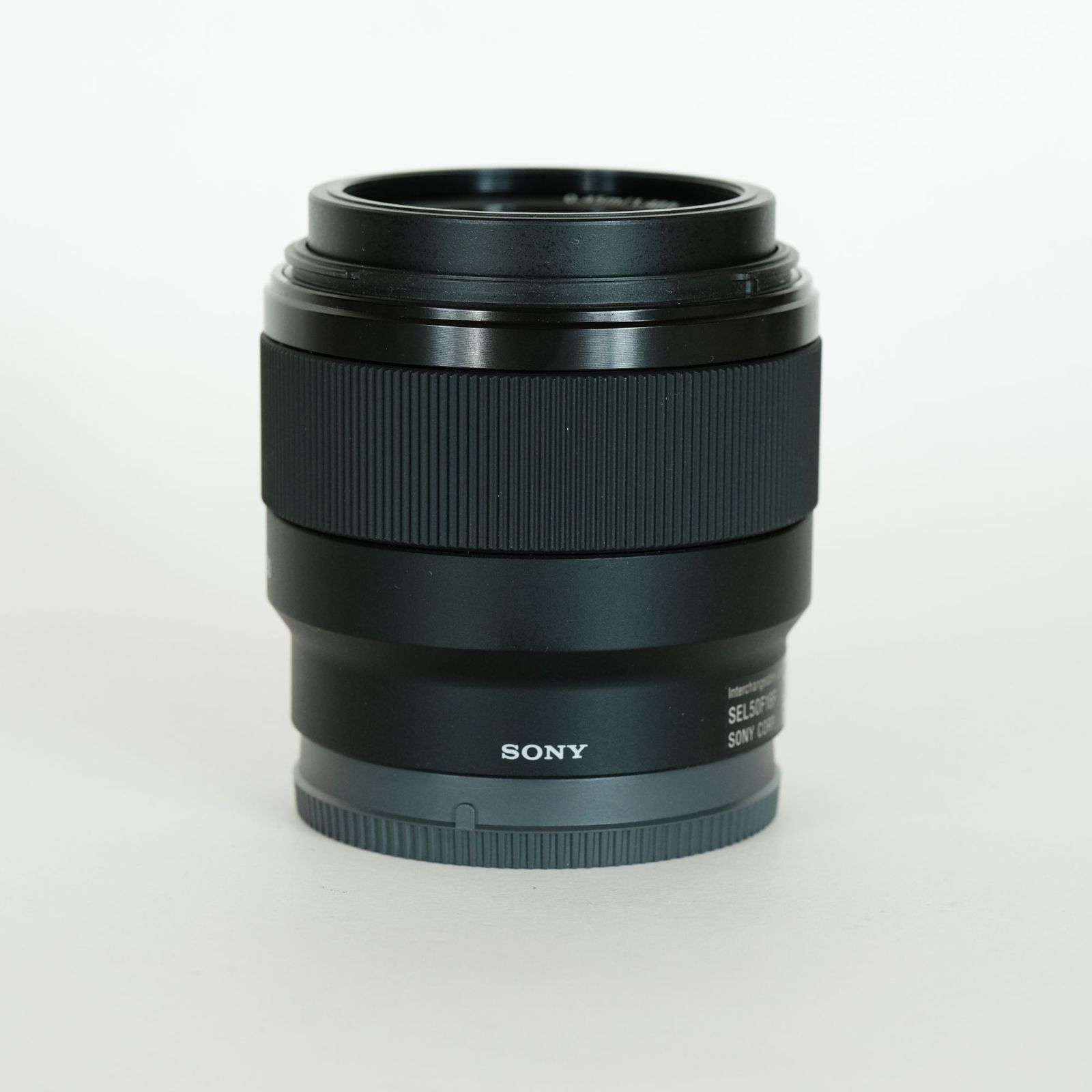 美品｜フィルター付] SONY FE 50mm F1.8 SEL50F18F / ソニーEマウント / フルサイズ - メルカリ