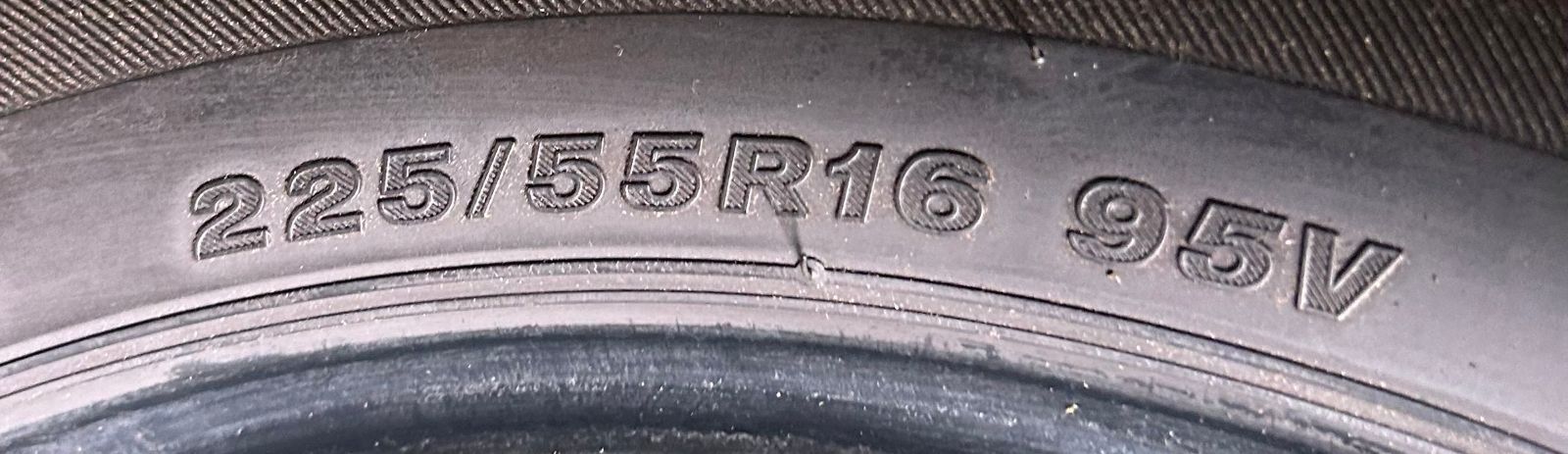 225 55R16
