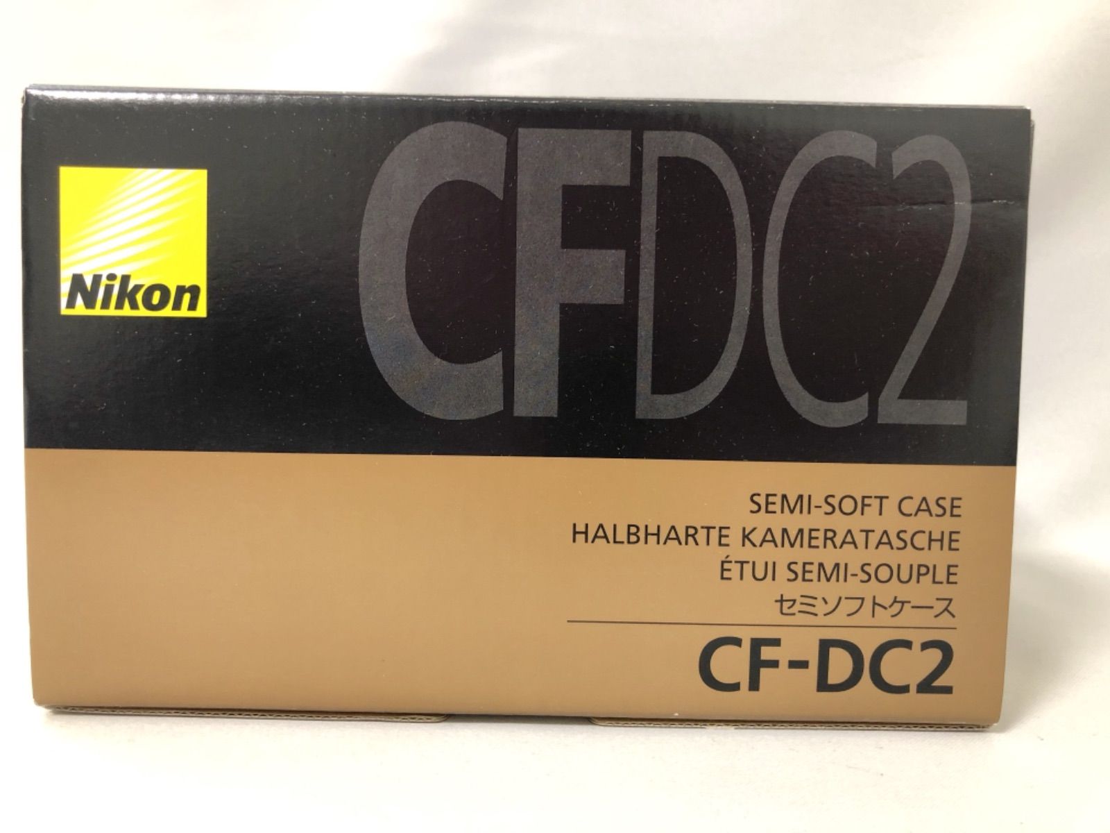 Nikon ニコン D3300 本体 + セミソフトケースCF-DC2 ニコン専用セミソフトケース ブラック CF-DC2