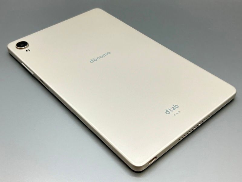 d-42A dtab Compact 超 利用制限○ SIMロック解除済み SIMフリー ゴールド docomo ドコモ Lenovo 729046Aスマートホン スマートフォン スマホ 携帯電話 白ロム 本体