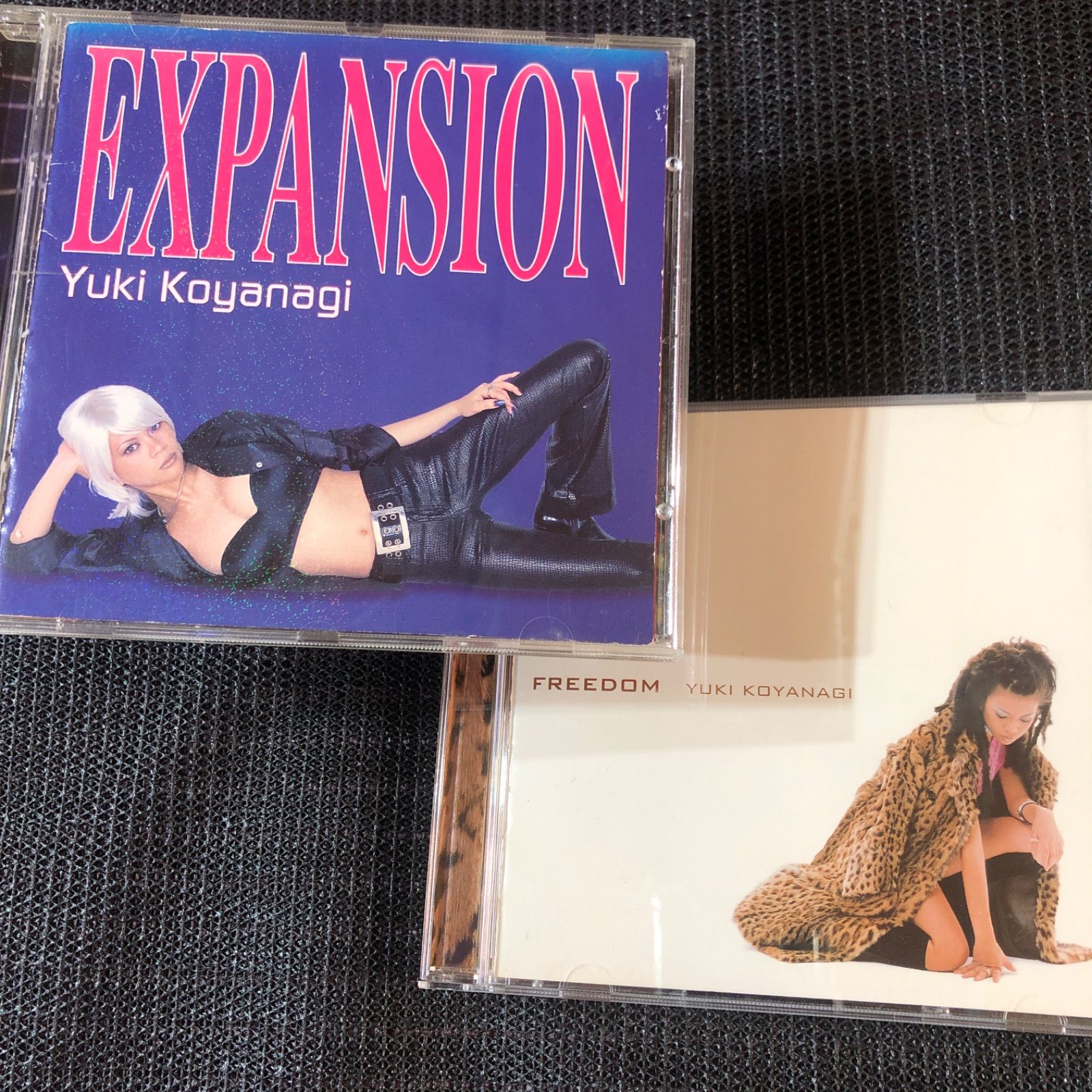 小柳ゆき　FREEDOM 　EXPANSION ２枚セット　アルバム　CD 小柳ゆきアルバム2点🟠ファーストアルバム『FREEDOM』🔵セカンド