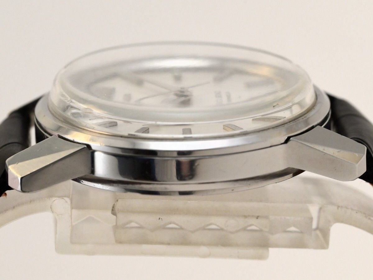 Watch 25石