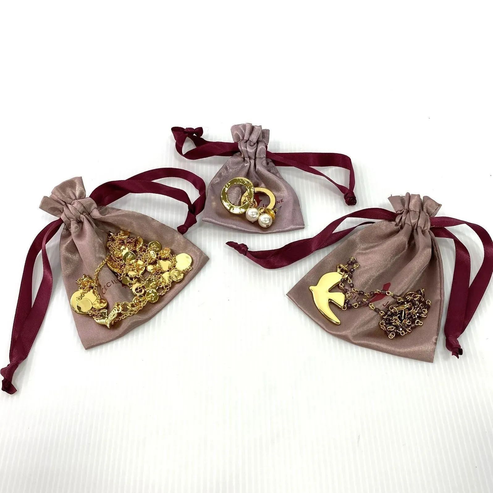 中古品】CECILE ET JEANNE ネックレス ピアス 3つセット 巾着付き 