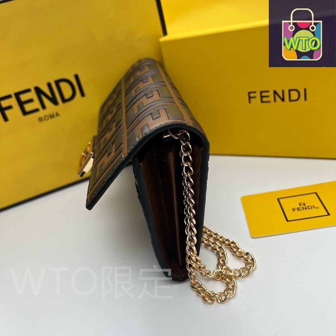 今日 Fendi フェンディ ショルダーバッグ 輸入牛皮使用で仕上がりの精巧さを特徴とする STEELWINDOWSANDDOORS_COM