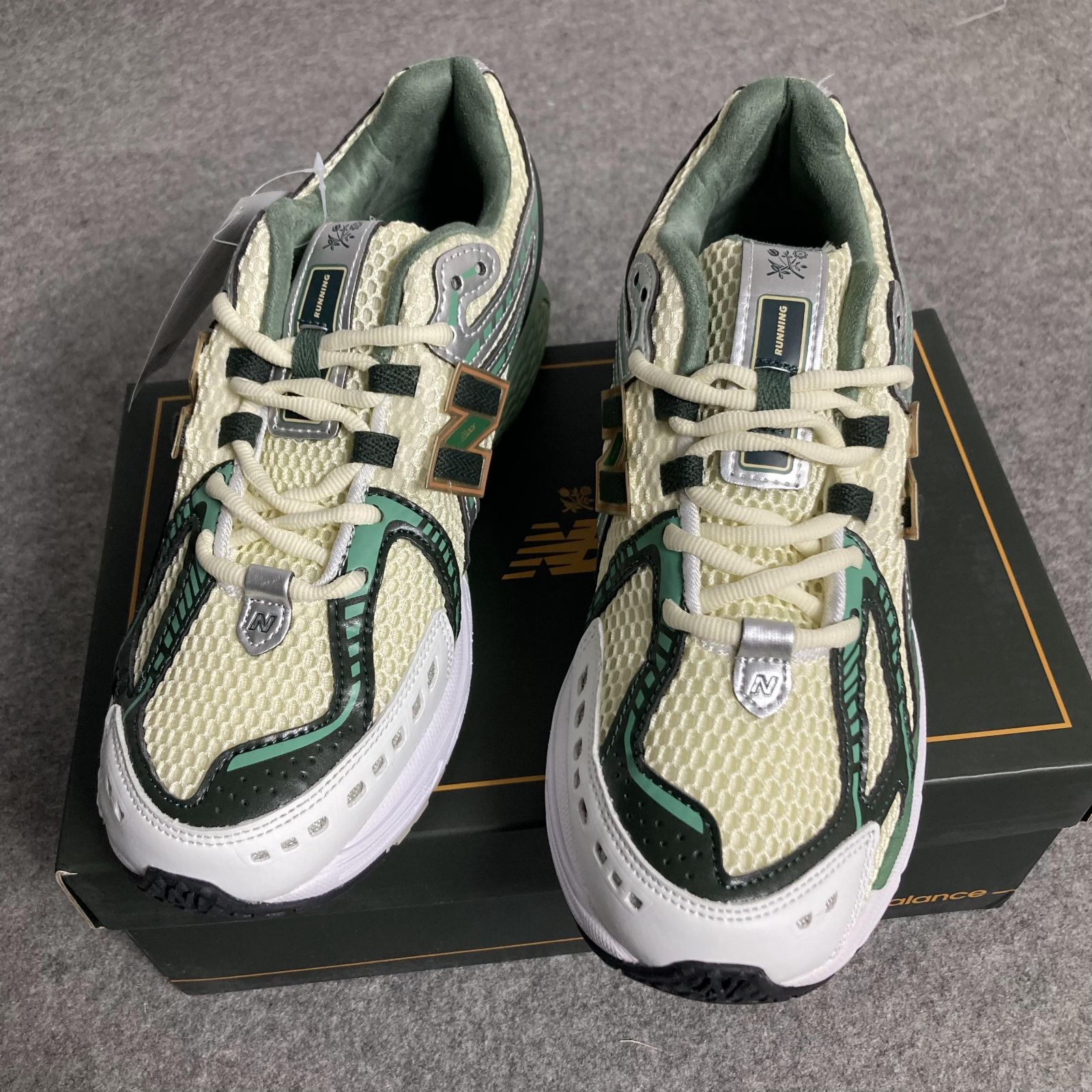 新品 ニューバランス ×エメレオンドレ AIME LEON DORE 2023 M1906RLジェイドメッシュローカ new balance 1906  スニーカー メンズ - メルカリ