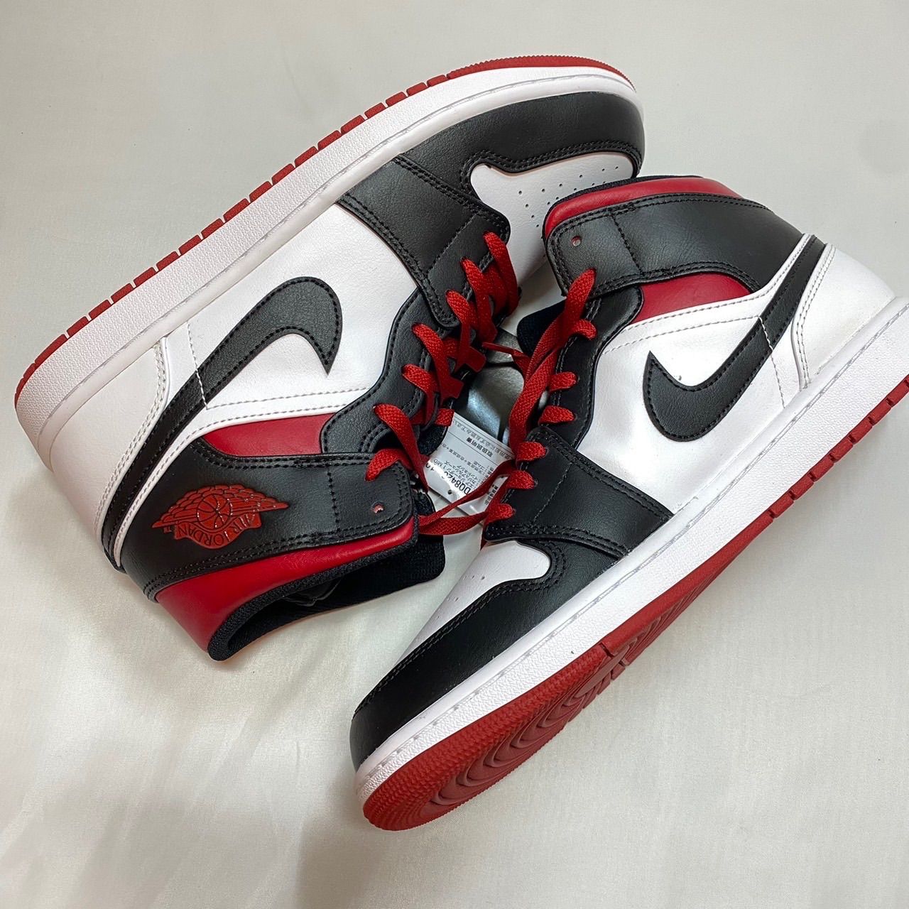 NIKE AIR JORDAN 1 MID ナイキ エア ジョーダン 1 ミッド WHITE/GYM RED/BLACK DQ8426-106 29cm  - メルカリ