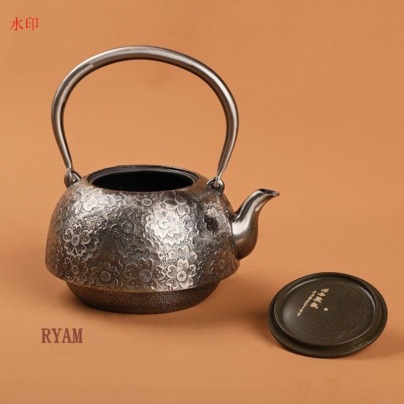 茶壺 未塗装鉄器