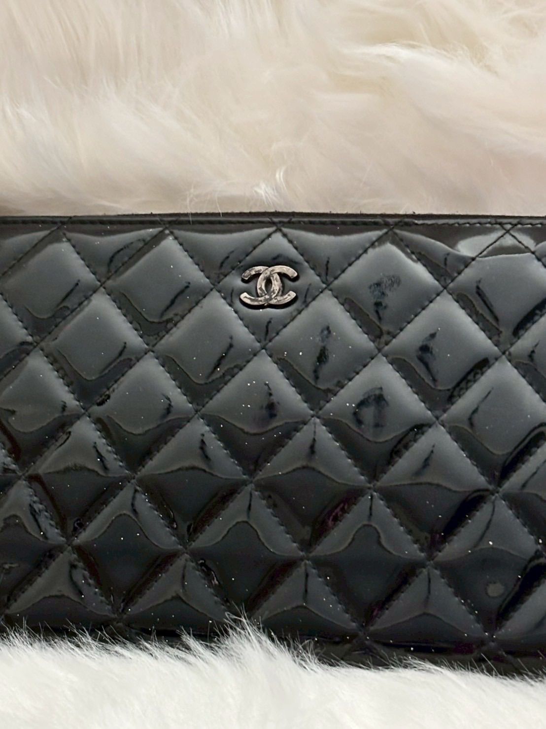 美品✨CHANEL シャネル マトラッセ パテントレザー ラウンド