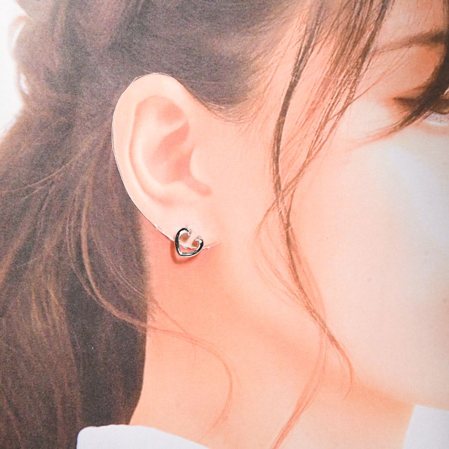 TIFFANY&Co. ティファニー ピアス テンダネスハート - メルカリ