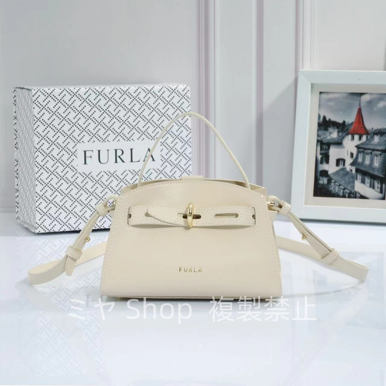 大人気新品FURLA フルラマルゲリータ ミニ ショルダーバッグ ハンドバッグ2way ターンロック4色選択 - メルカリ