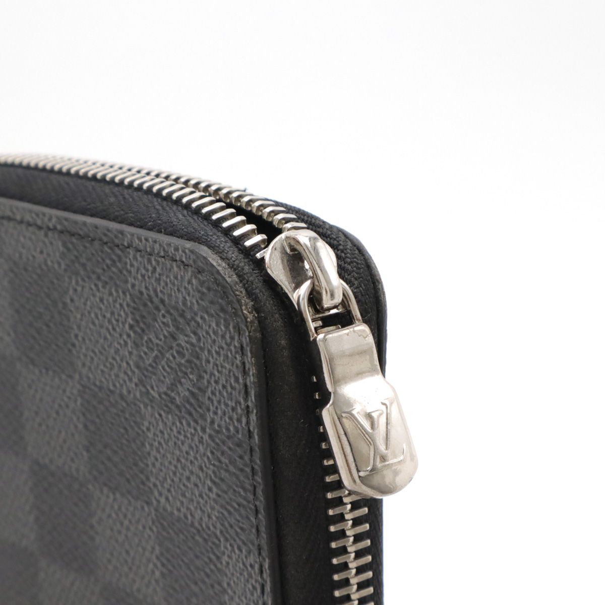 LOUIS VUITTON ルイヴィトン ビトン ラウンドファスナー長