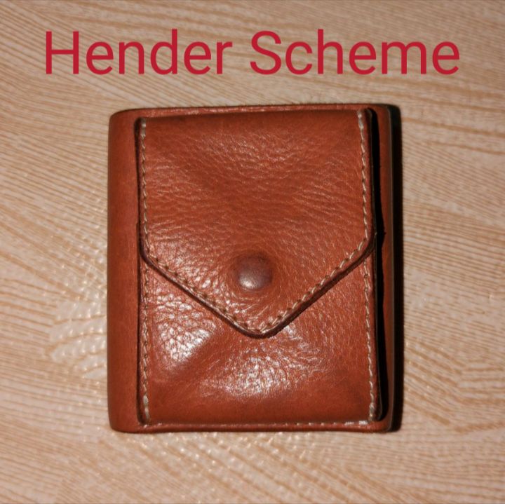 【マイケル！】エンダースキーマ トリフォールドウォレット 三つ折りレザー黒 エンダースキーマ トリフォールドウォレット 三つ折り財布 レザー