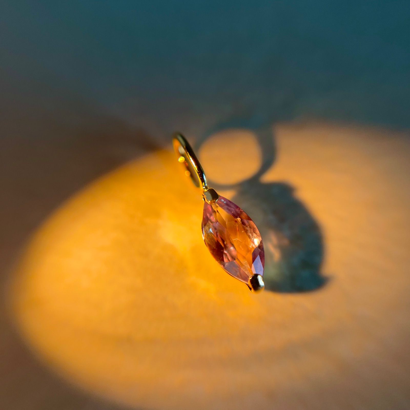 天然石アレキサンドライトMQ ペンダントトップ