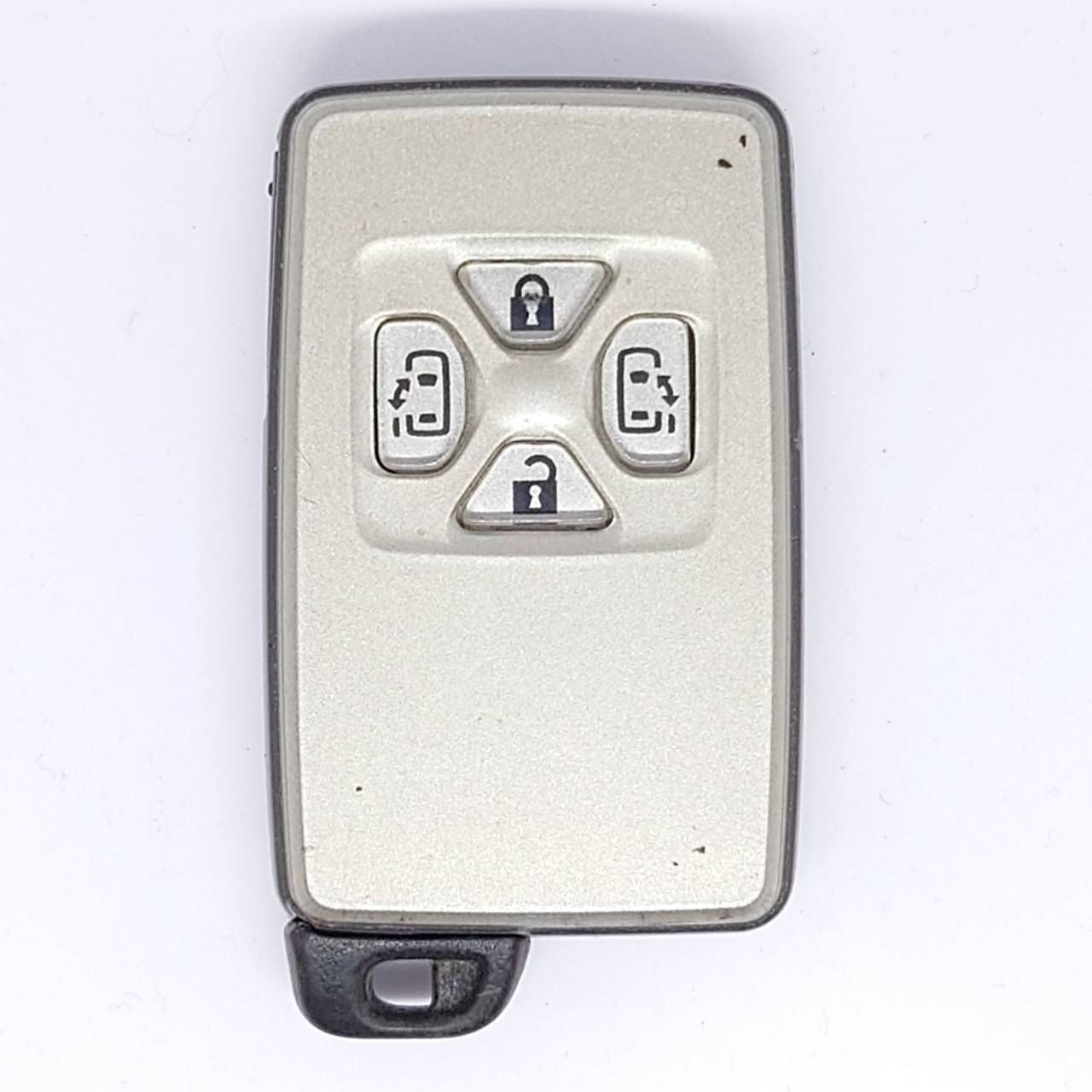 トヨタ TOYOTA ヴォクシー ZRR70 純正 スマートキー キーレス 4