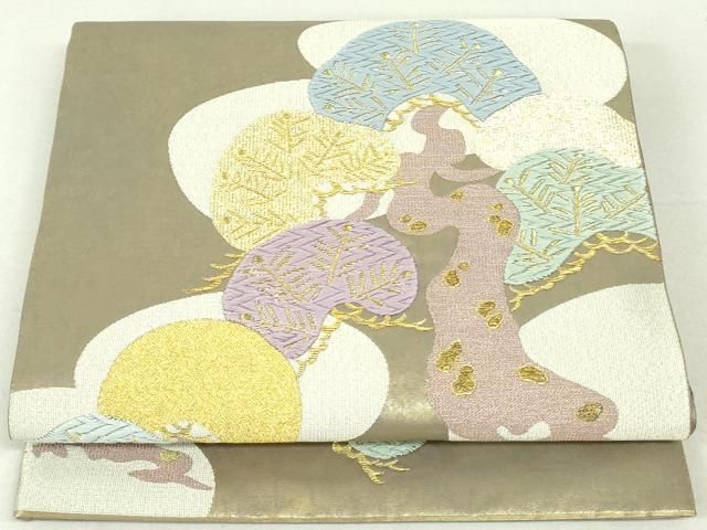 平和屋着物○西陣 高島織物謹製 六通柄袋帯 繻珍織 松 本金青銅箔 金糸  