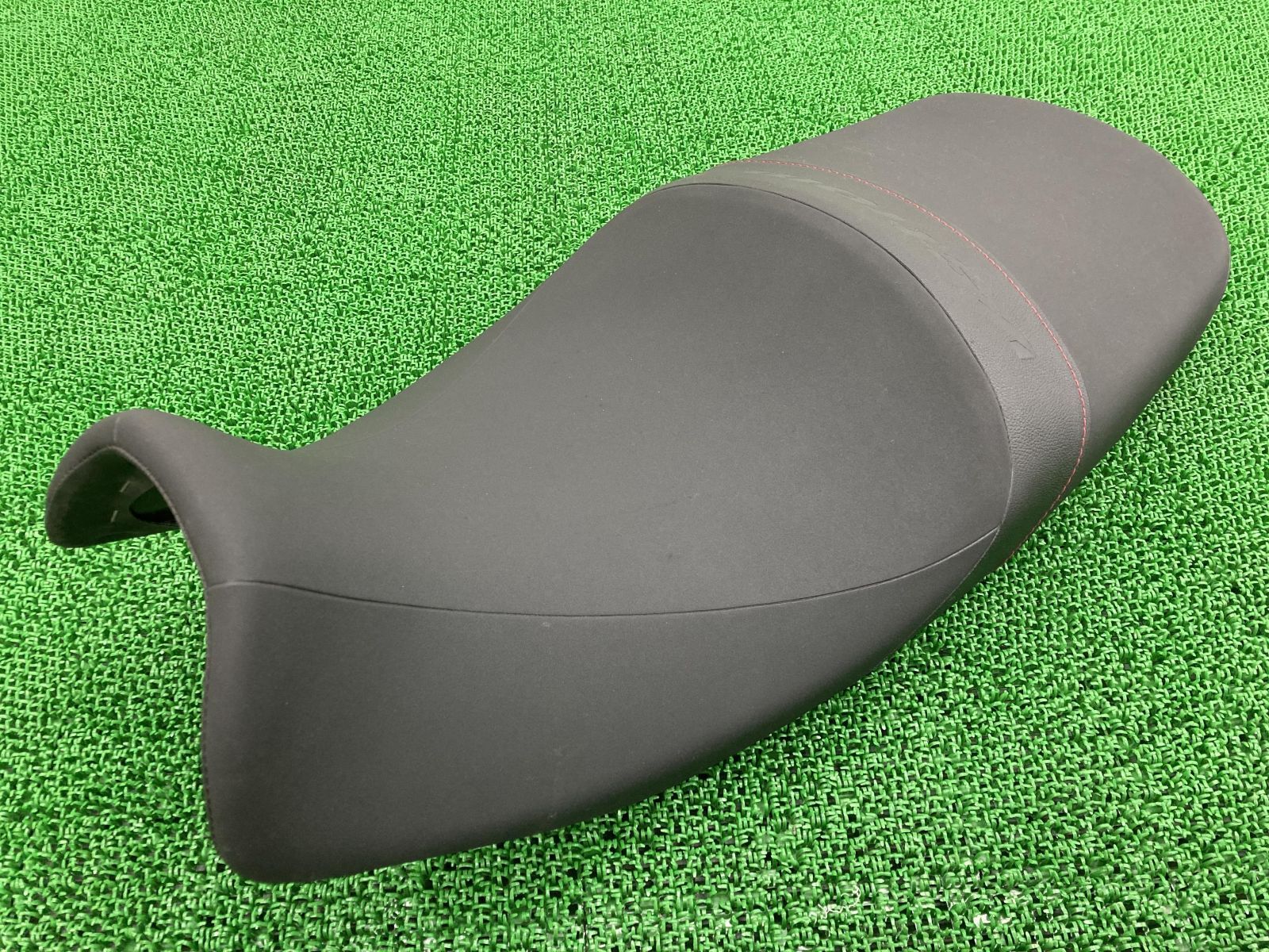 Vストローム650 純正ローシート スズキV-strom650/XT 純正ローシート