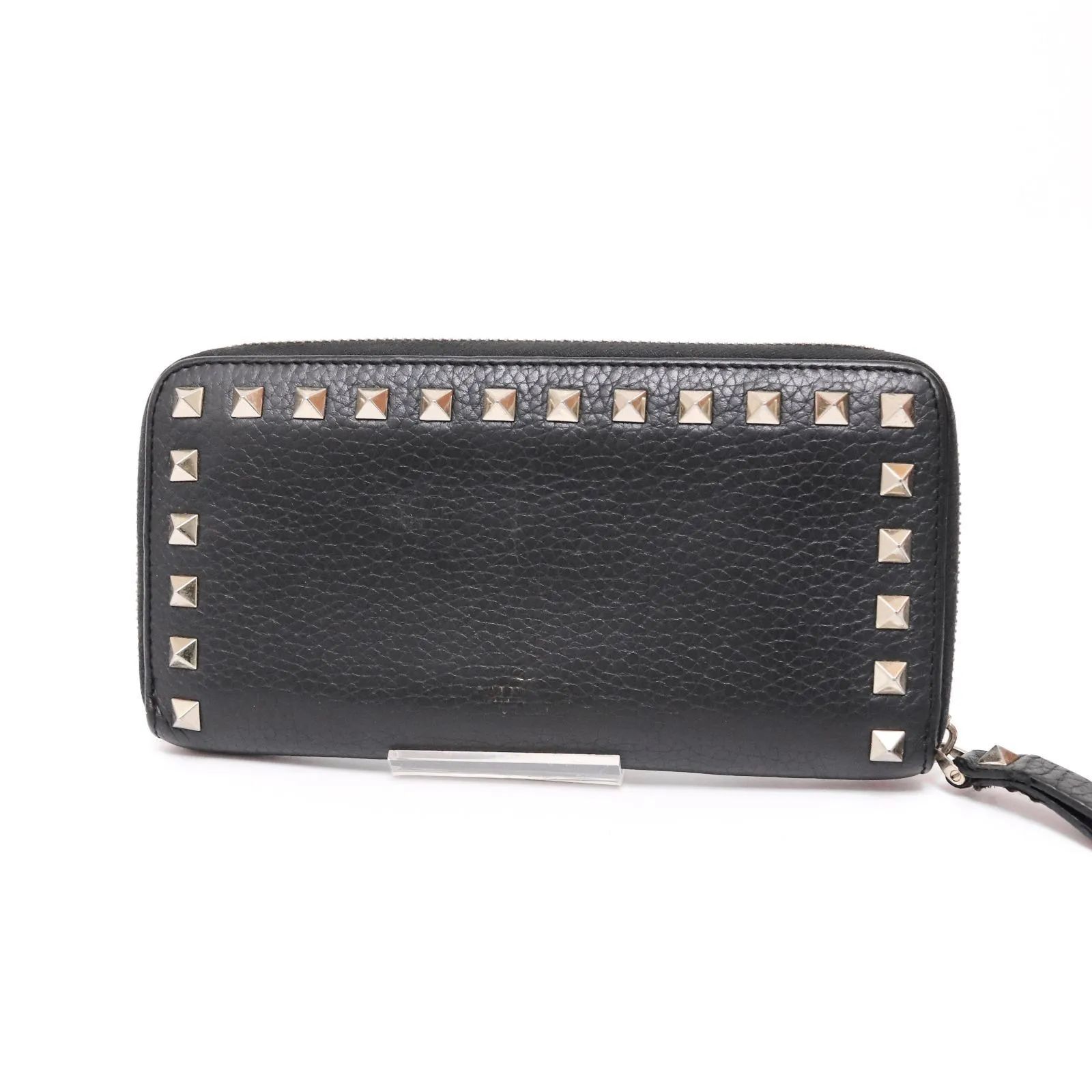 VALENTINO ロックスタッズ グレインカーフスキン 財布 ブラック - メルカリ