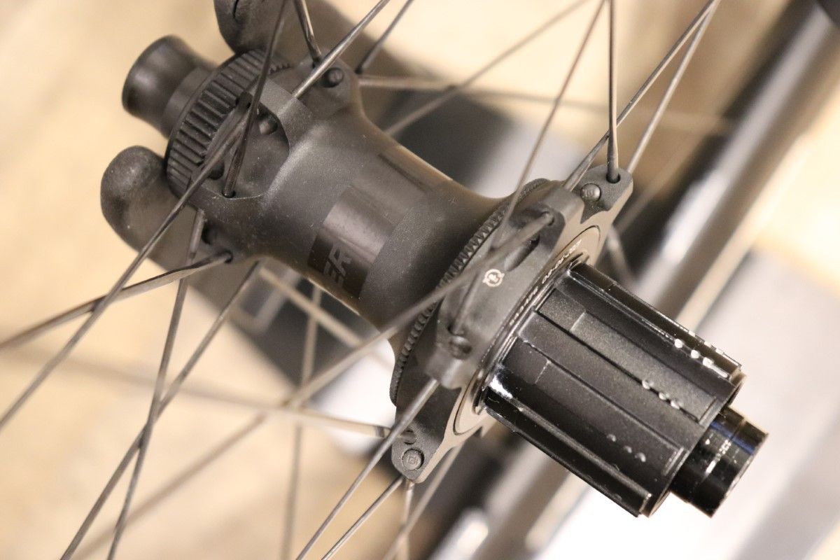 ボントレガー BONTRAGER アイオロス AEOLUS PRO 3V TLR DISC シマノ 12