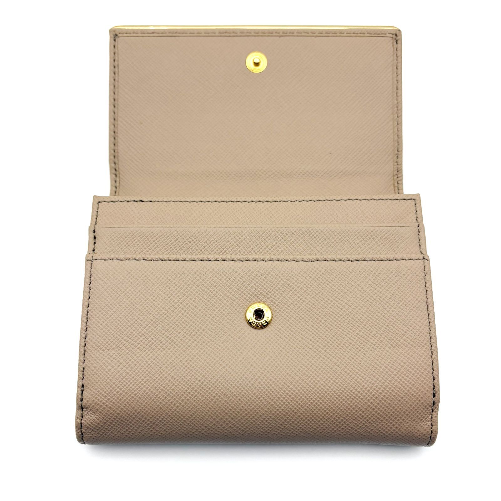 PRADA プラダ コンパクト財布 ベージュ 箱・ギャランティ付き】PRADA 