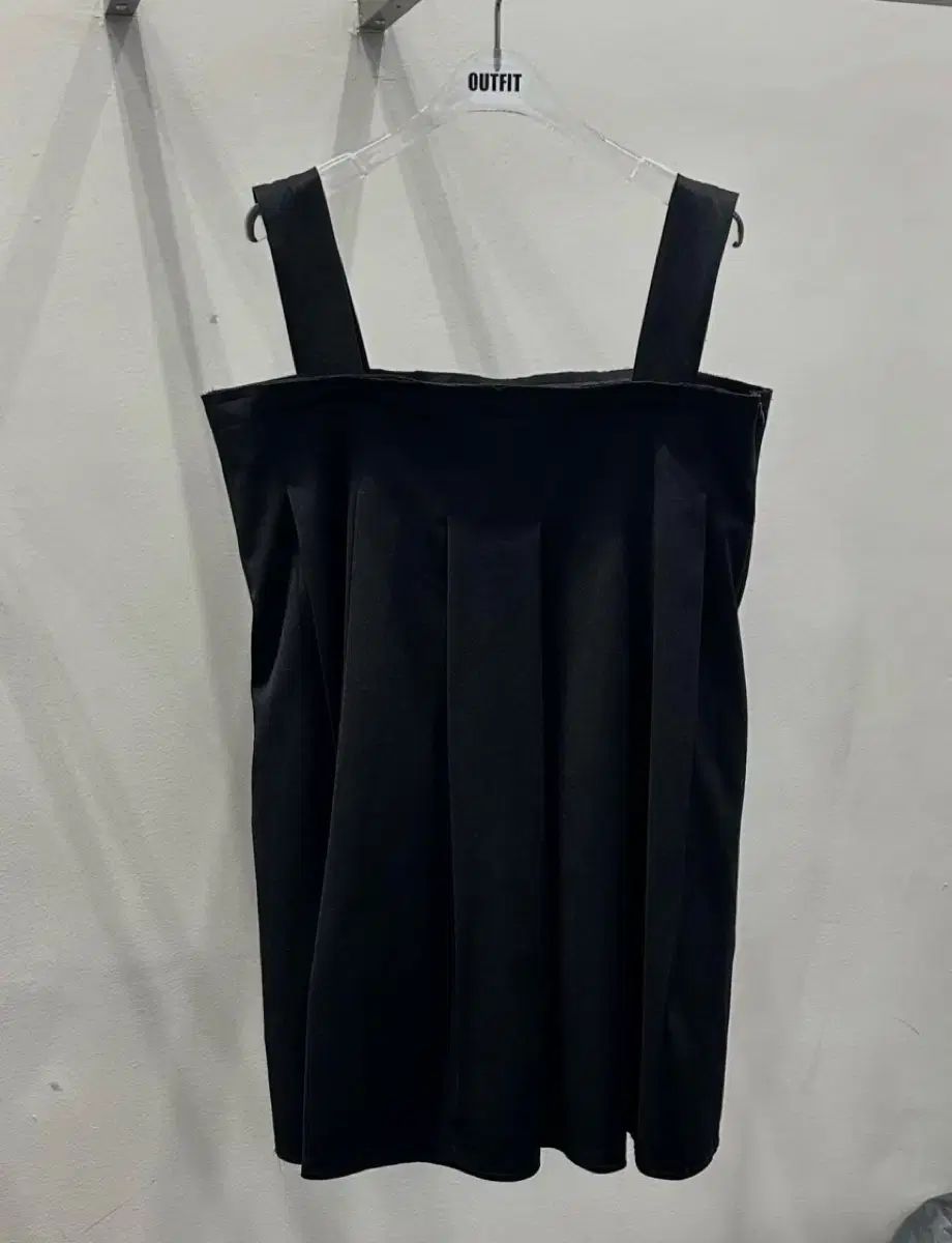 トアル ワンピース