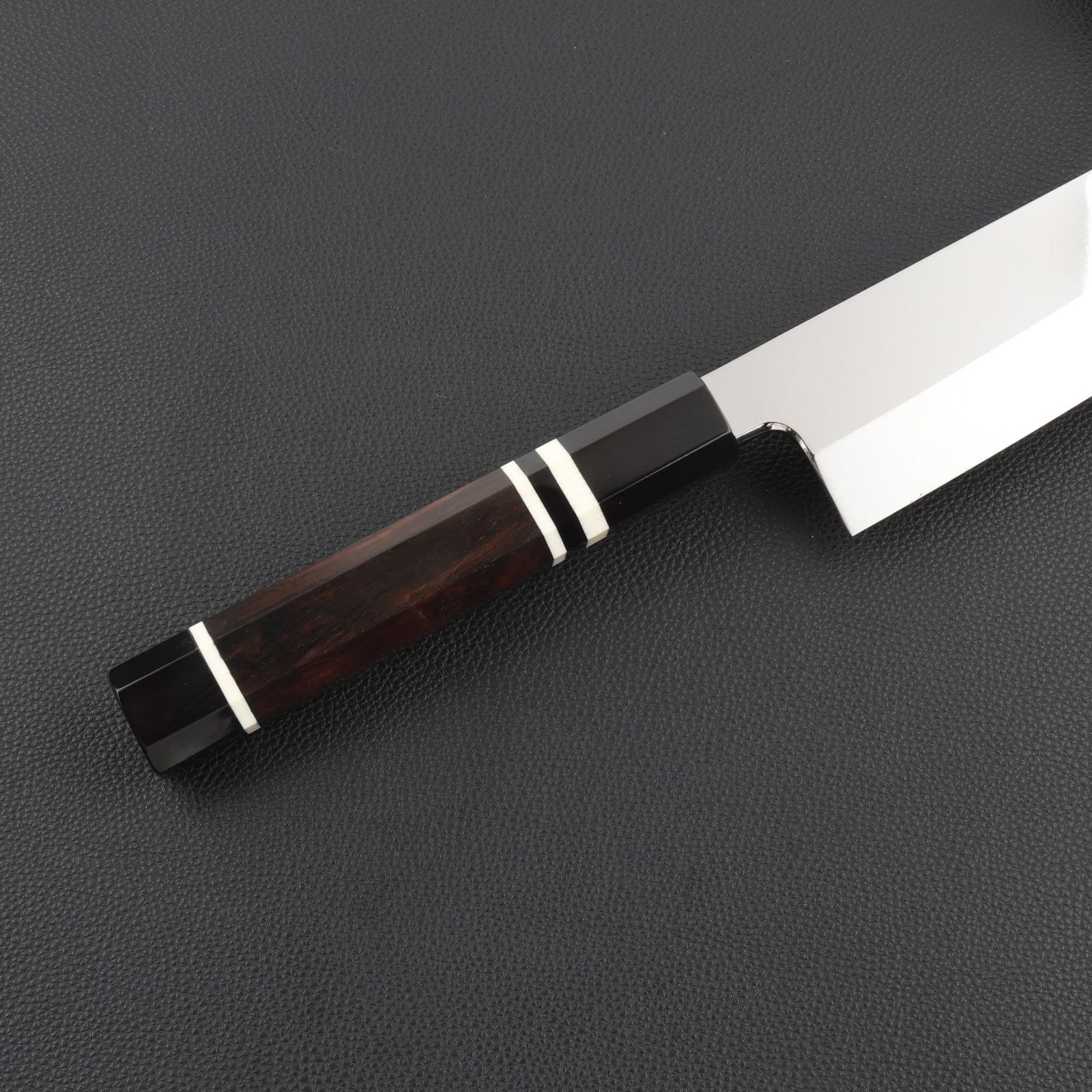 7485 勘所型牛刀 9寸 片刃 ウルトラ鏡面仕上げ 刺身包丁 和牛刀 八角柄