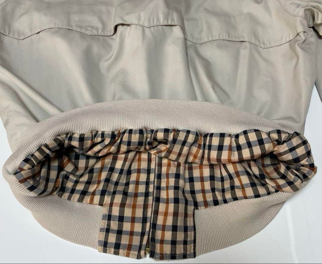 新品未使用　DAKS ベージュ ジップアップジャケット L 訳あり DAKS ダックス ベージュ ジップアップ ジャケット M