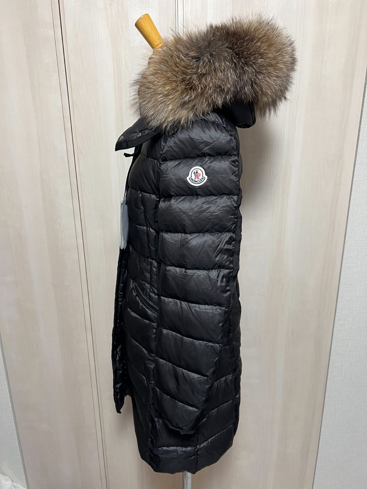 ☆未使用☆MONCLER HERMIFUR エルミファー フォックスファー ダウンジャケット TG0～4 黒色 - メルカリ