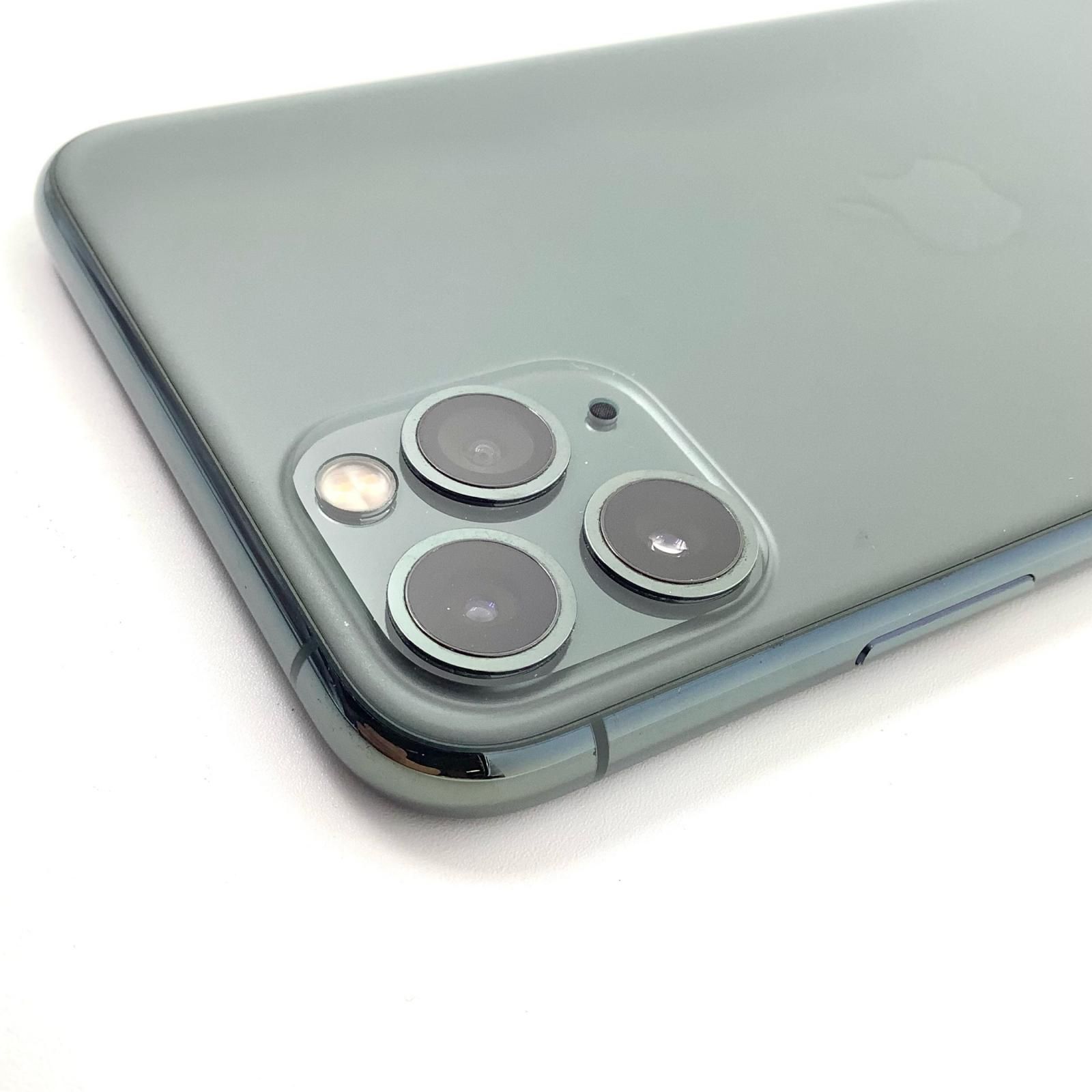 Apple iPhone 11 Pro Maxシルバー ※値下げ相談可※ Amazon | 【整備済み品】Apple iPhone 11 Pro Max 64GB シルバー SIM